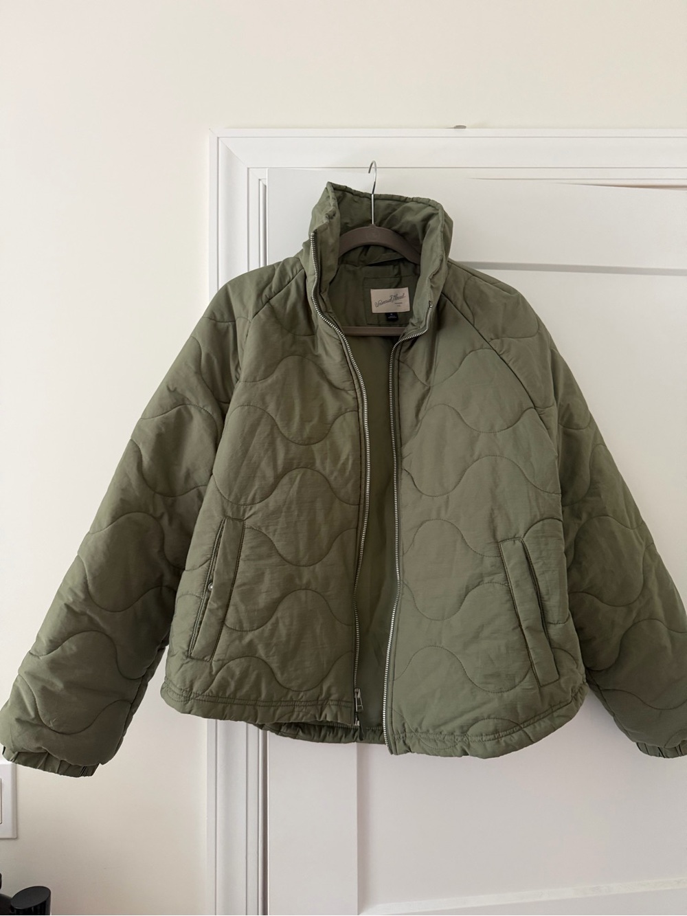 Universal Thread Quilted Olive Puffer Jacket for Kids